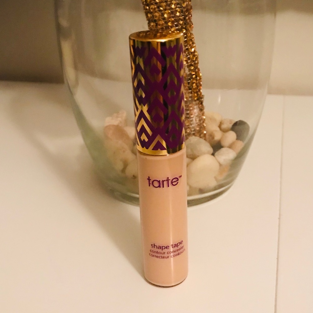 SOLD❗️NWOB TARTE SHAPE TAPE CONCEALER